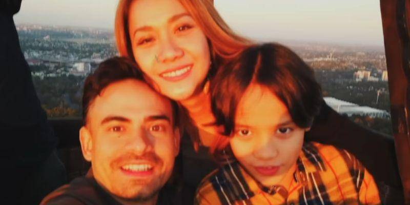 YouTube.com/IT'S ME BCL